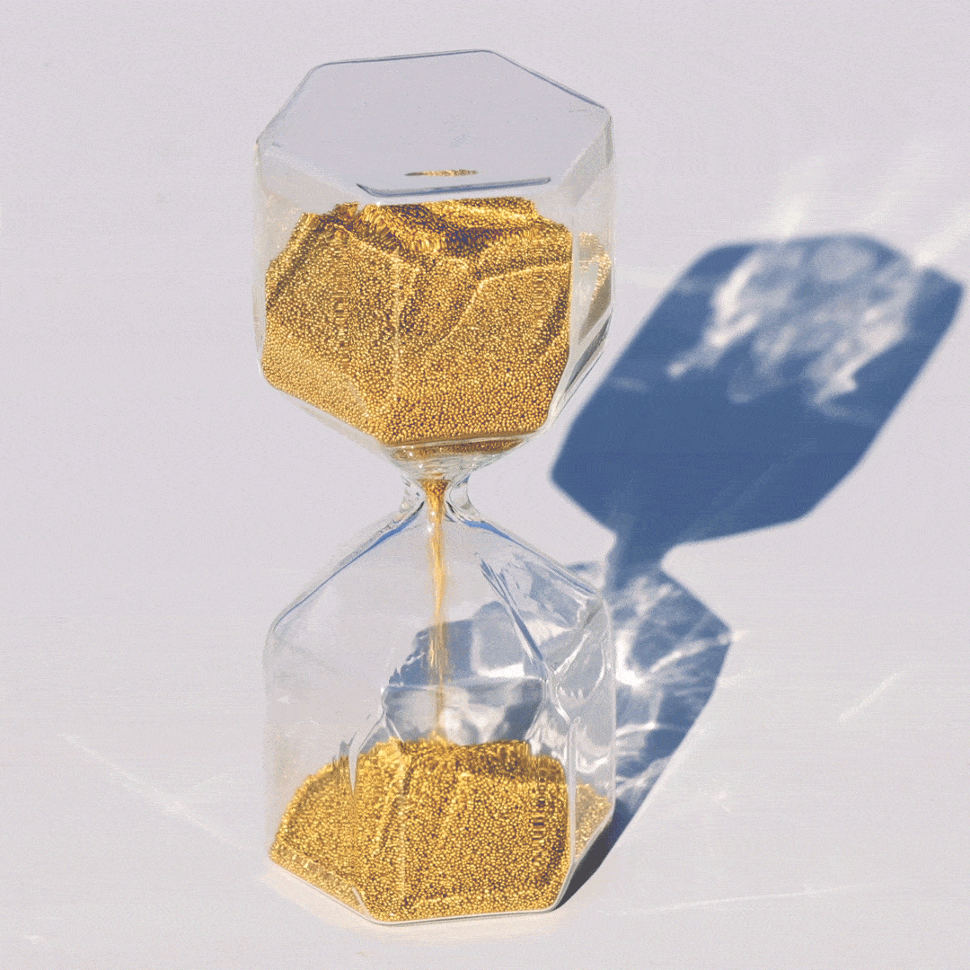 "אתה עובד בחברה, מרוויח הרבה כסף ומצפים ממך להיות כל הזמן על זה