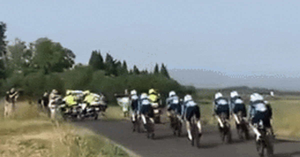 Pro-Palestinian protesters block Israeli cycling team during Spain race